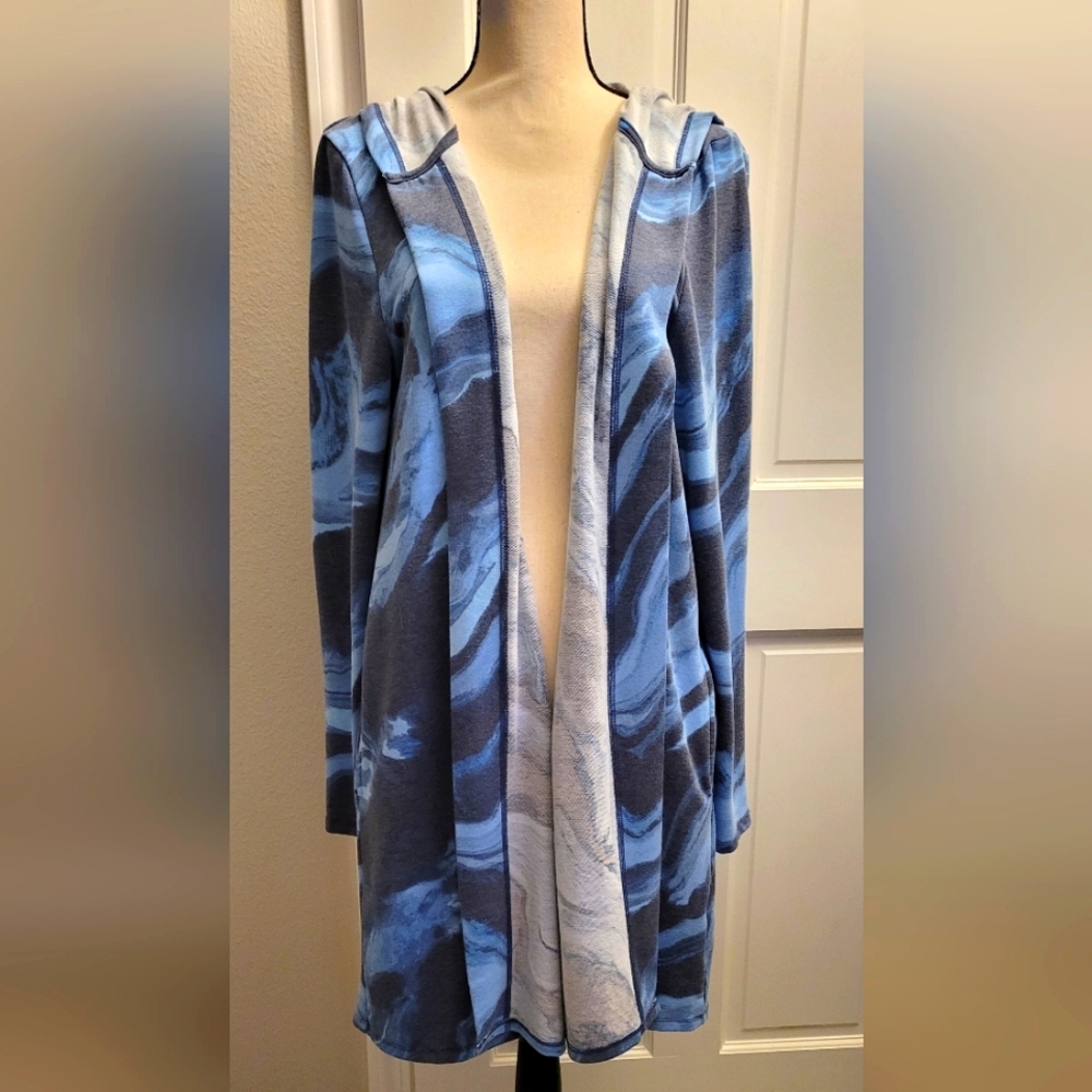 Hooded long sleeve cardigan